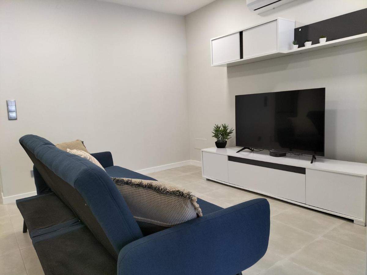 Amazing Green Tower 3 Castle Flat With Balcony ปอร์ติเมา ภายนอก รูปภาพ